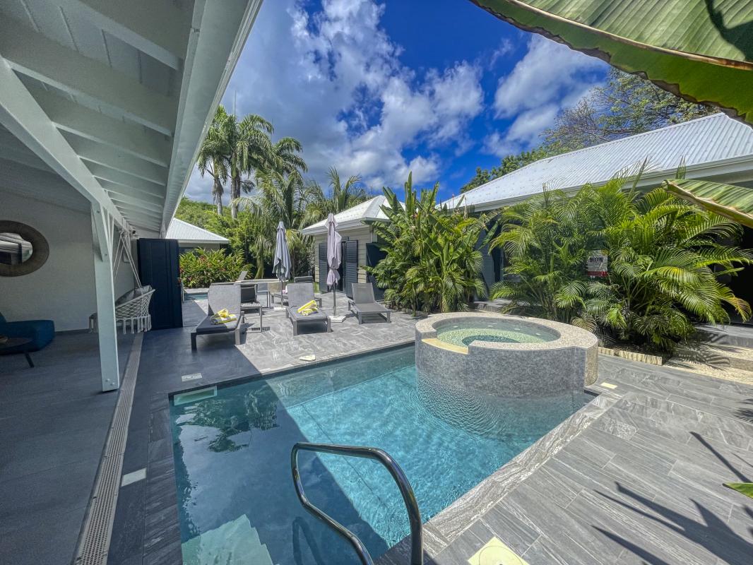 Location villa piscine Saint François Guadeloupe_piscine