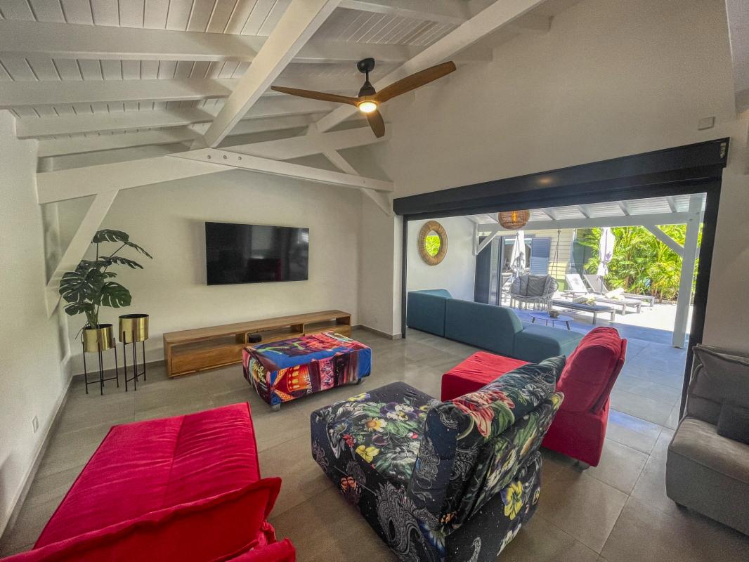 Location villa piscine Saint François Guadeloupe_salon