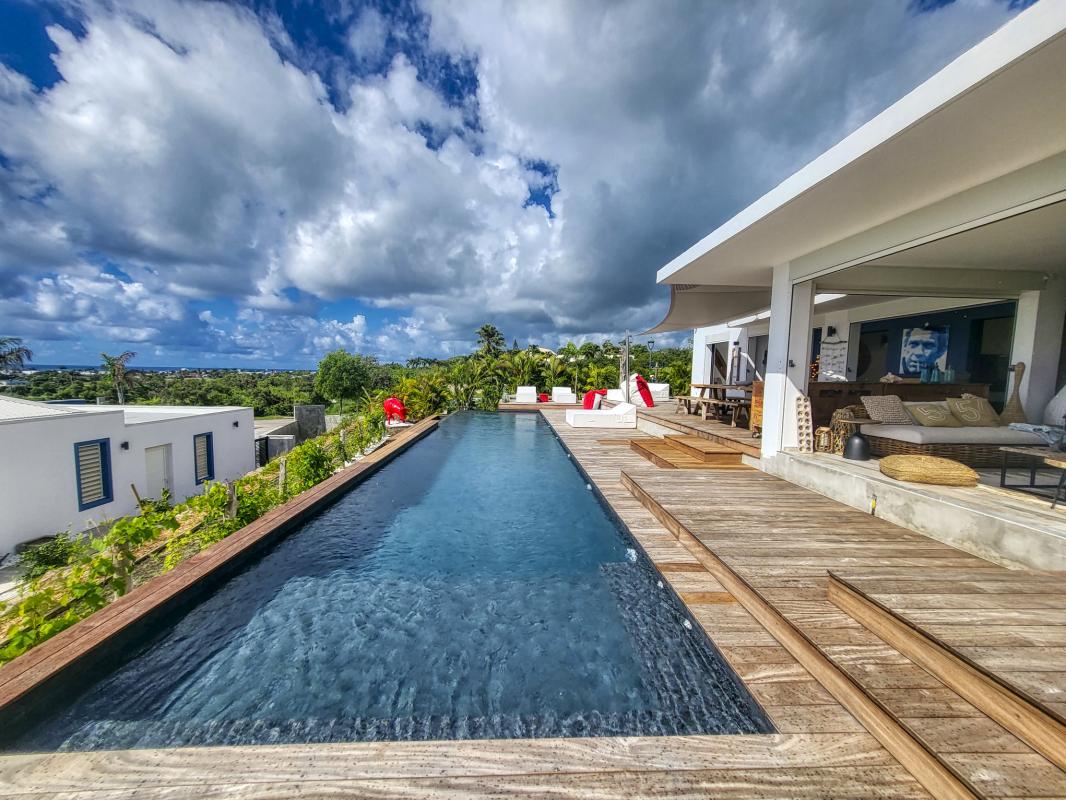 Location villa piscine vue mer Saint François Guadeloupe_piscine