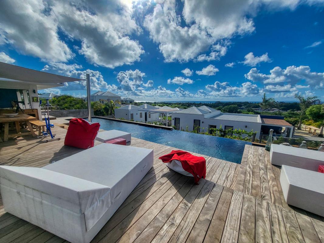 Location-villa-piscine-vue-mer-Saint-François-Guadeloupe_terrasse