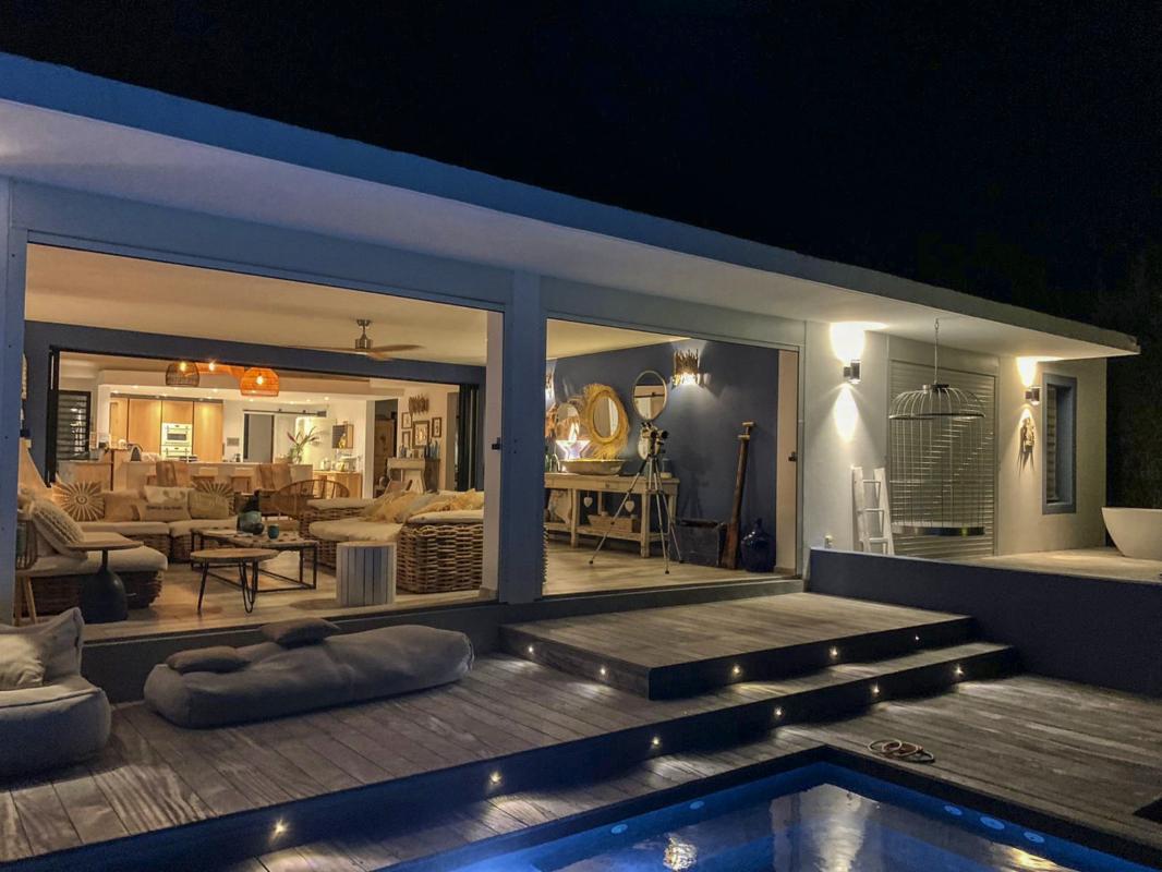 Location villa piscine vue mer Saint François Guadeloupe_villa nuit