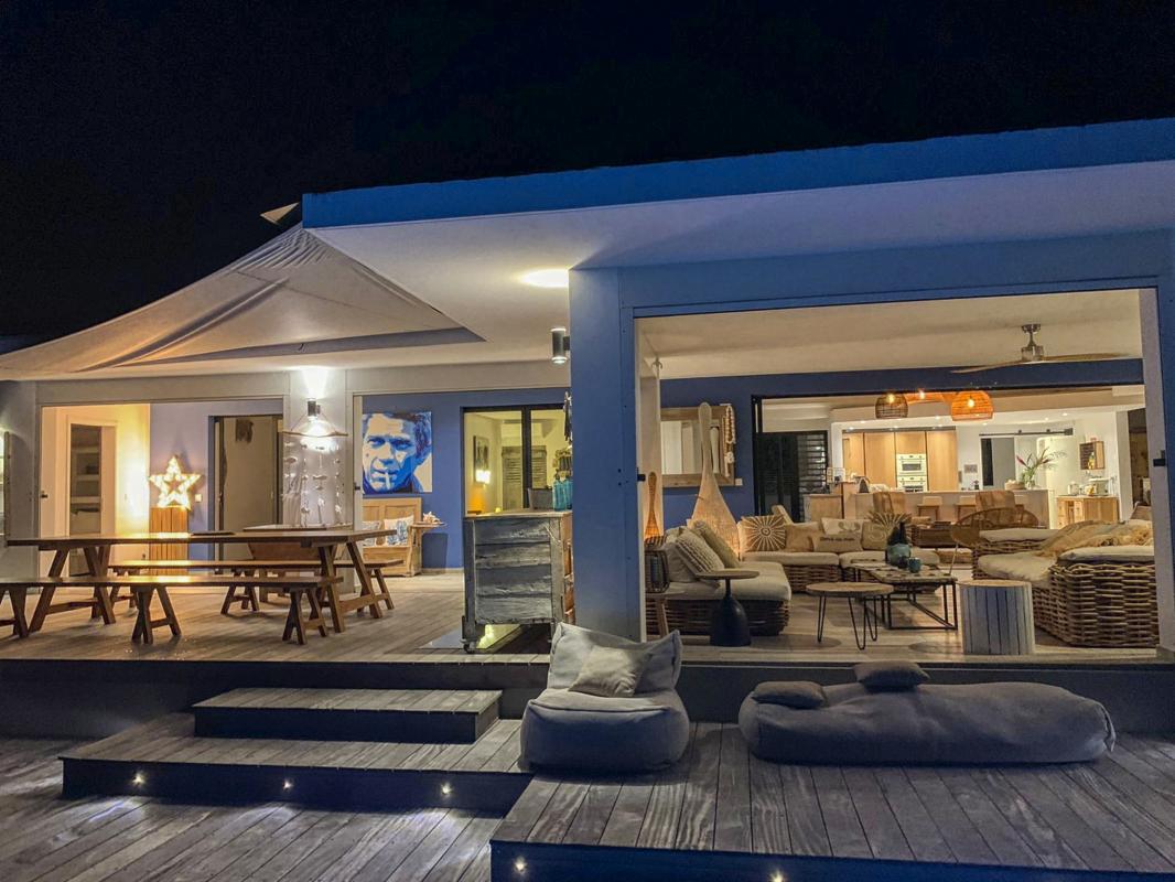 Location villa piscine vue mer Saint François Guadeloupe_villa nuit
