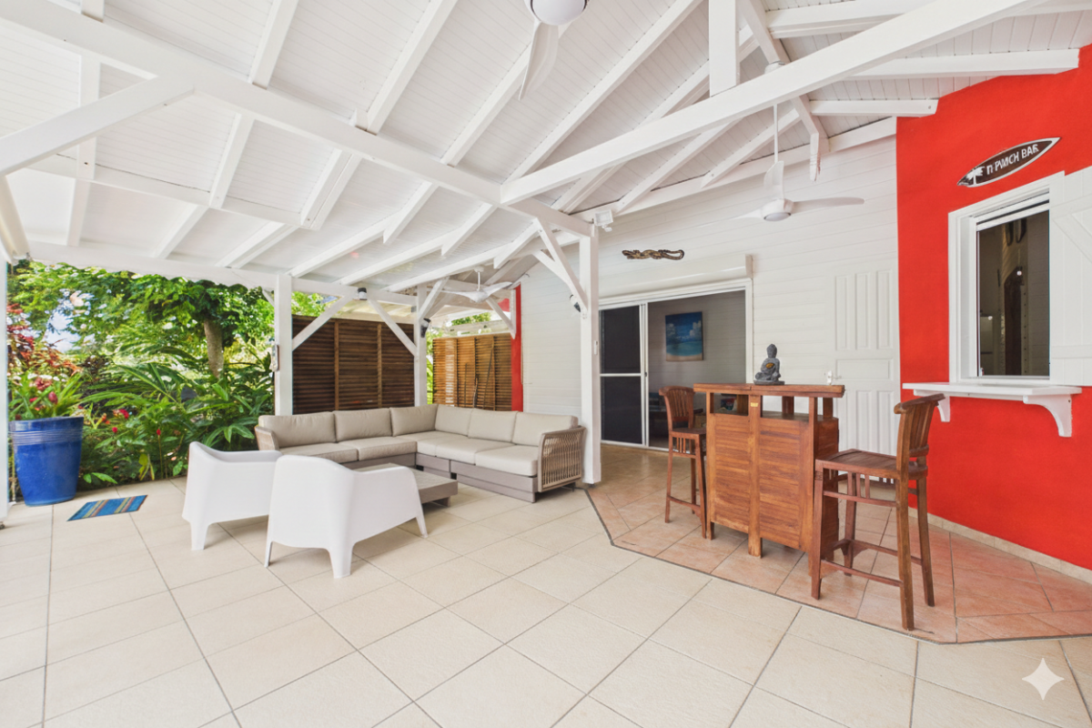 12.Location Villa piscine saint françois Guadeloupe_terrasse