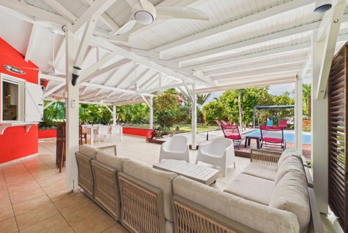 8.Location Villa piscine saint françois Guadeloupe_terrasse