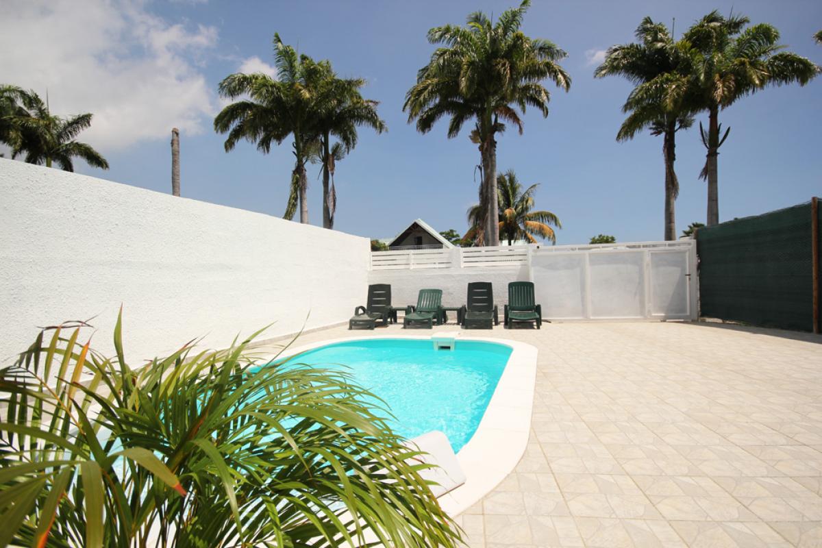 Bungalow avec piscine en Guadeloupe - Piscine