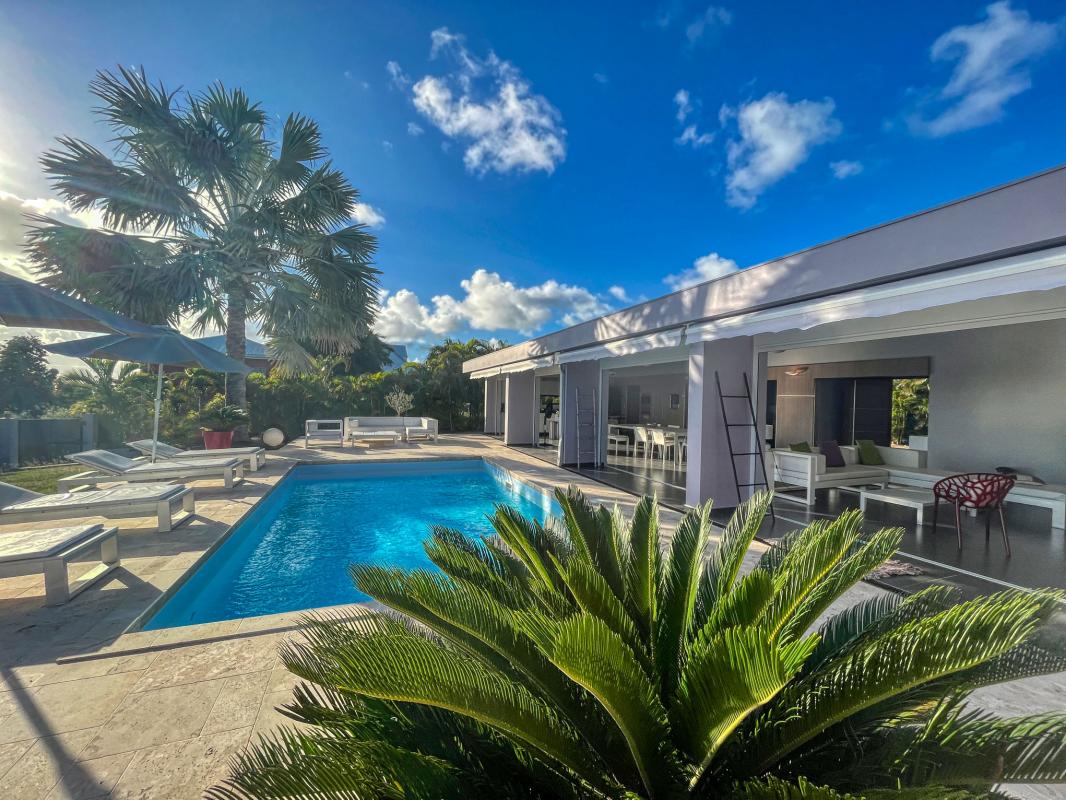 Location villa 4 chambres 8 personnes avec piscine à Saint François en Guadeloupe