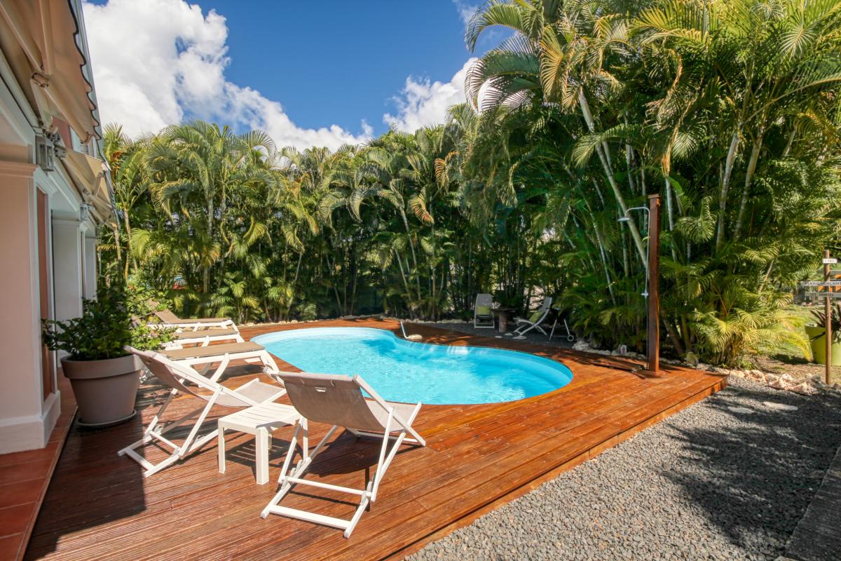 A louer en Guadeloupe à Saint François villa 3 chambres avec piscine - Louisana Park