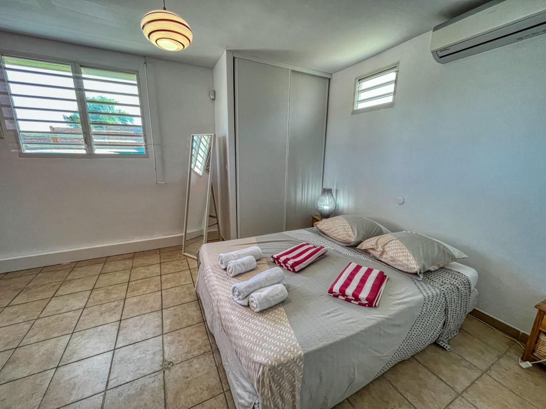 A louer St François Guadeloupe villa 3 chambres pour 6 personnes avec piscine