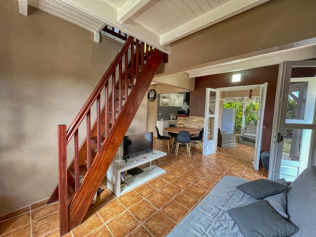 Villa à louer Saint François Guadeloupe__escalier