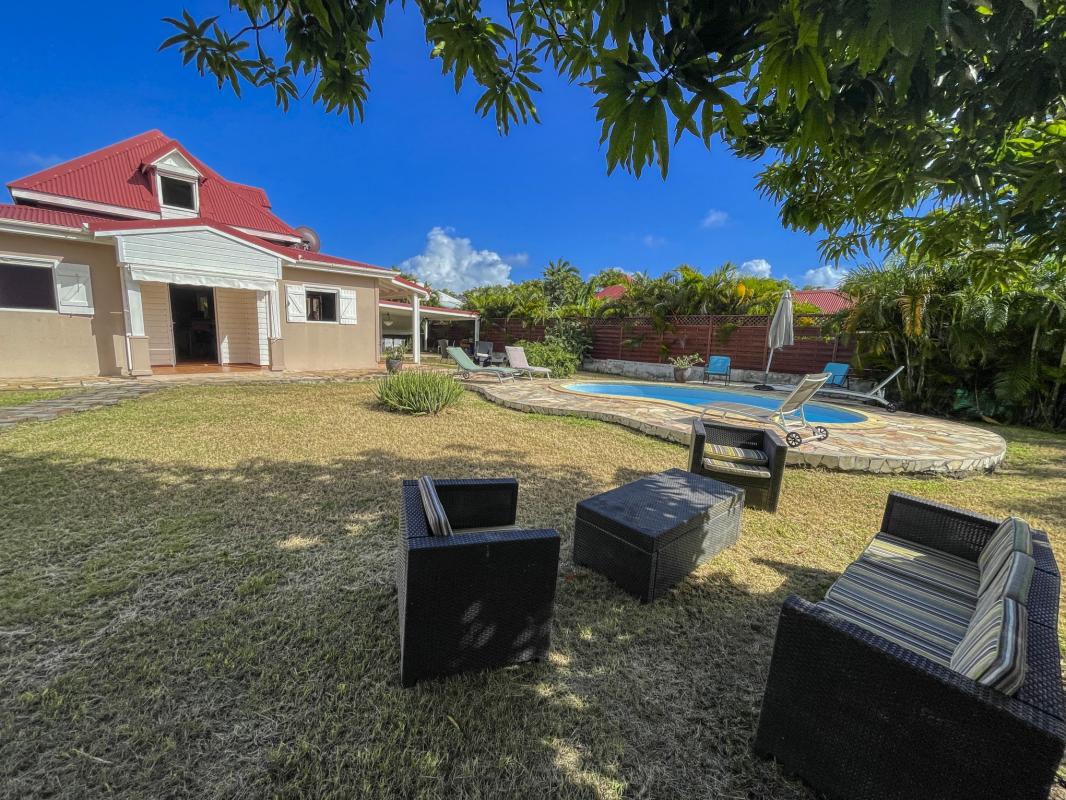 Villa à louer Saint François Guadeloupe__salon ext
