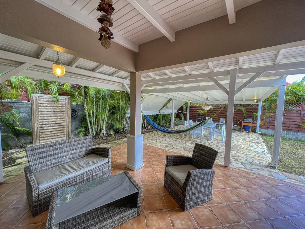 Villa à louer Saint François Guadeloupe__salon ext