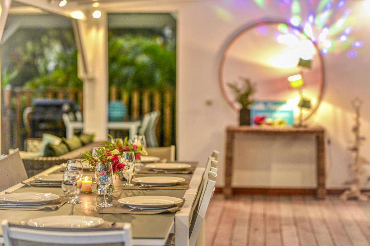 Location villa piscine Saint François Guadeloupe_de nuit