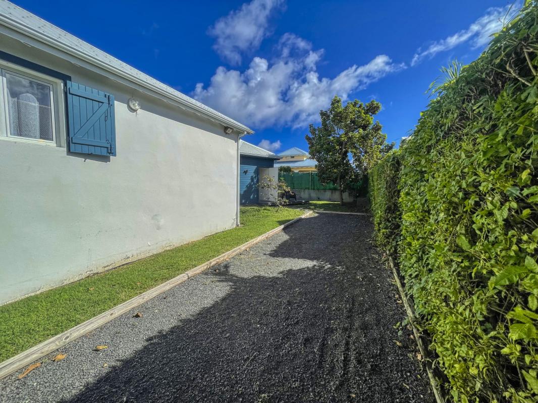 Location villa piscine Saint François Guadeloupe_Terrain de pétanque