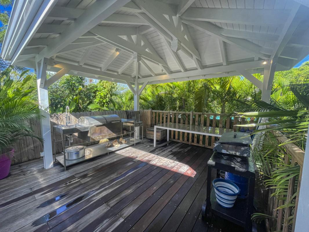 Location villa piscine Saint François Guadeloupe_Terrasse Barbecue