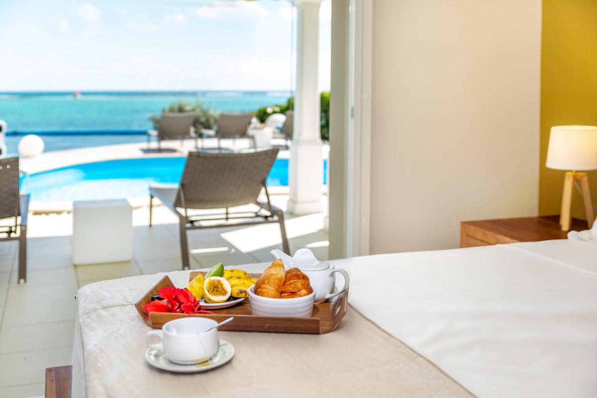 Location villa pieds dans l'eau Guadeloupe au Hamack Saint François