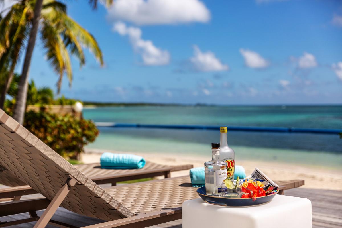 Location villa pieds dans l'eau Guadeloupe au Hamack Saint François