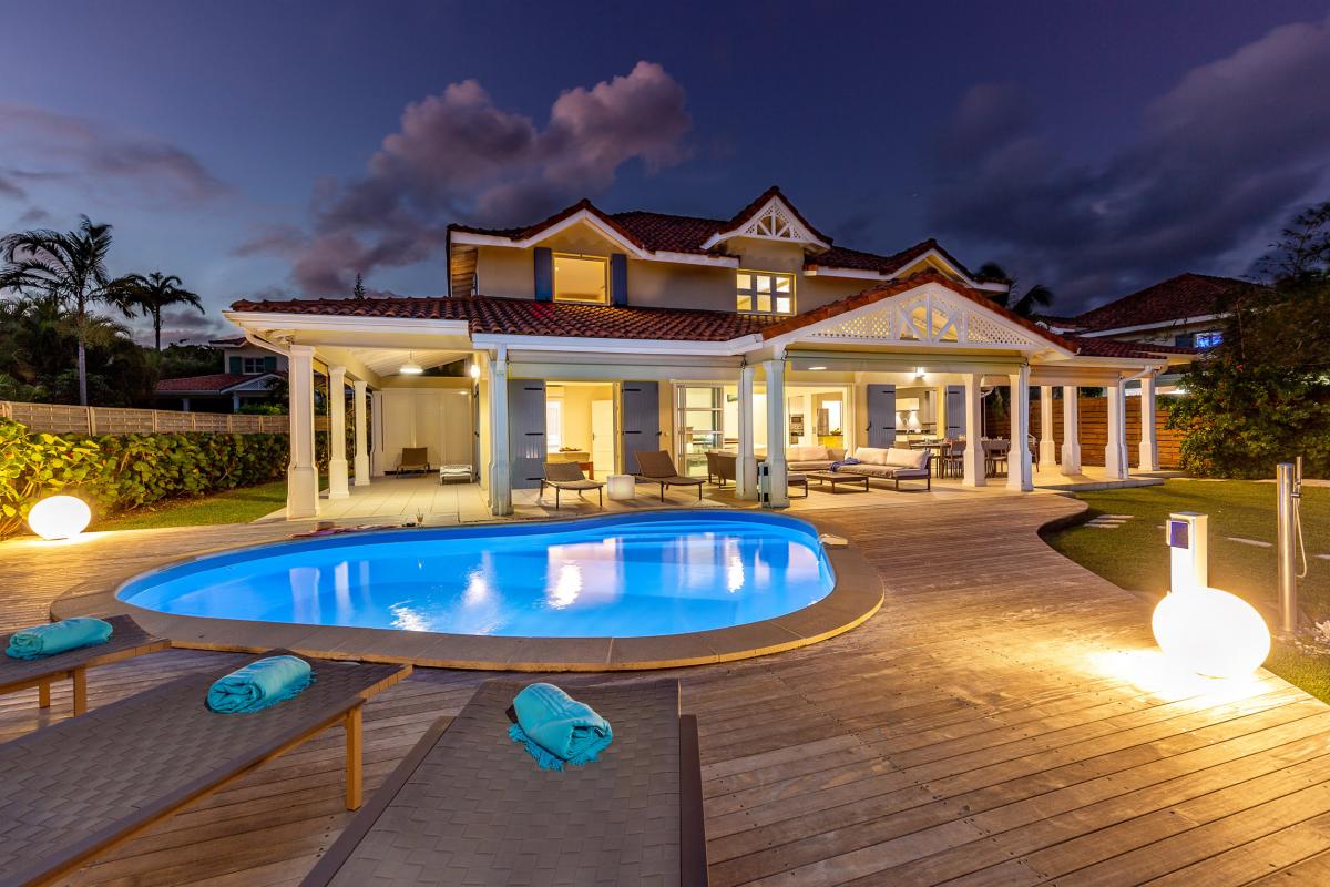 Location villa pieds dans l'eau Guadeloupe au Hamack Saint François