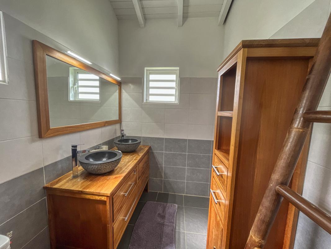 Villa Saint François Guadeloupe__salle de douche 
