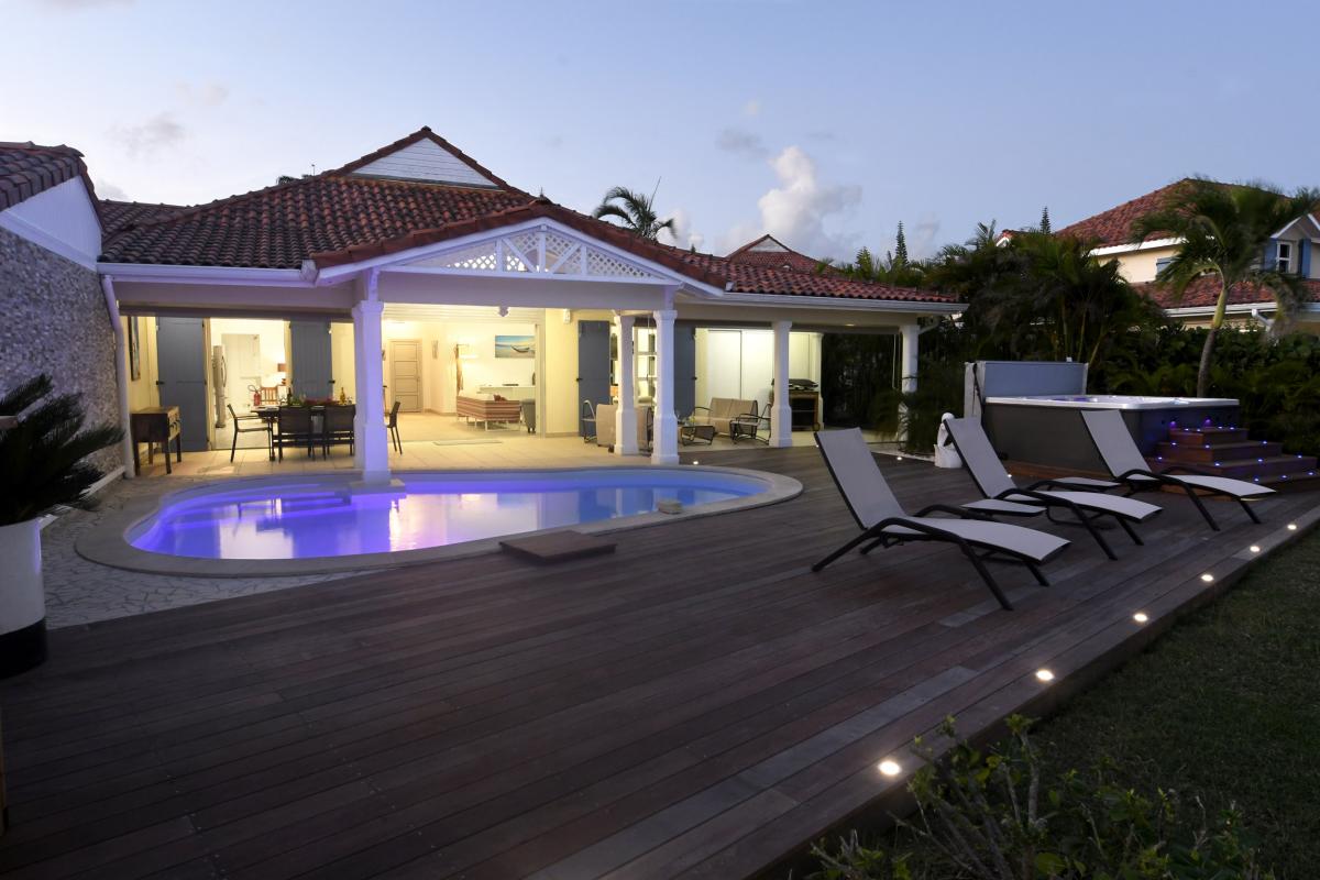 Villa Guadeloupe - Vue d'ensemble de nuit