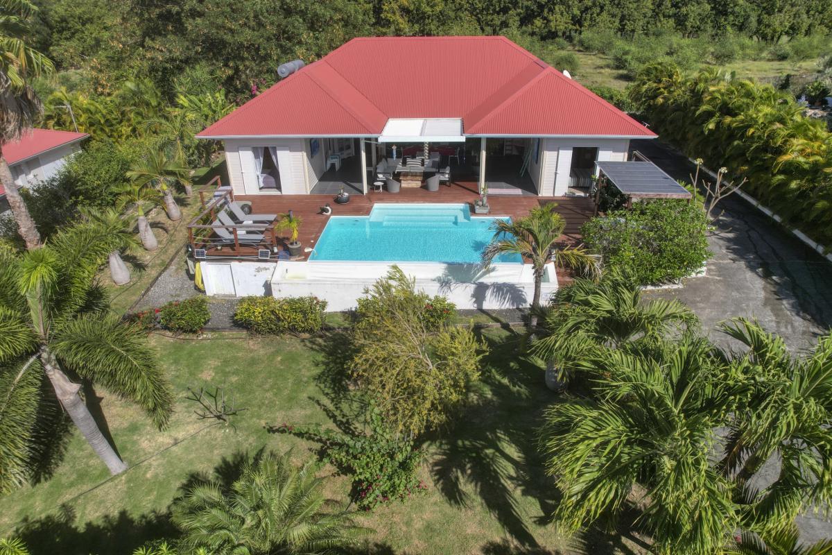 41.Location Villa piscine vue mer Saint François Guadeloupe_Ensemble