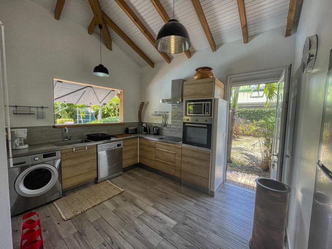 Villa à louer 3 chambres à Saint François Guadeloupe-cuisine