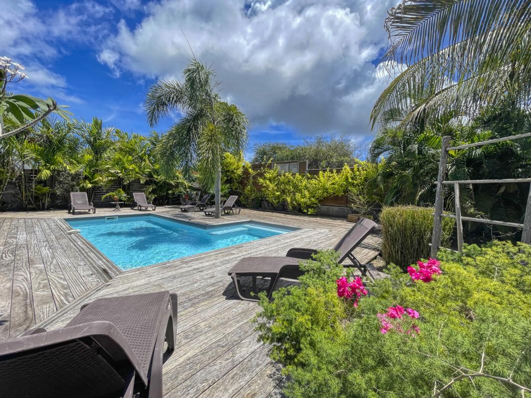 Villa à louer 3 chambres à Saint François Guadeloupe-piscine