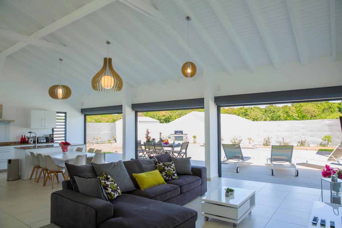 Rent in Guadeloupe high-end villa - Terrace Room to live
