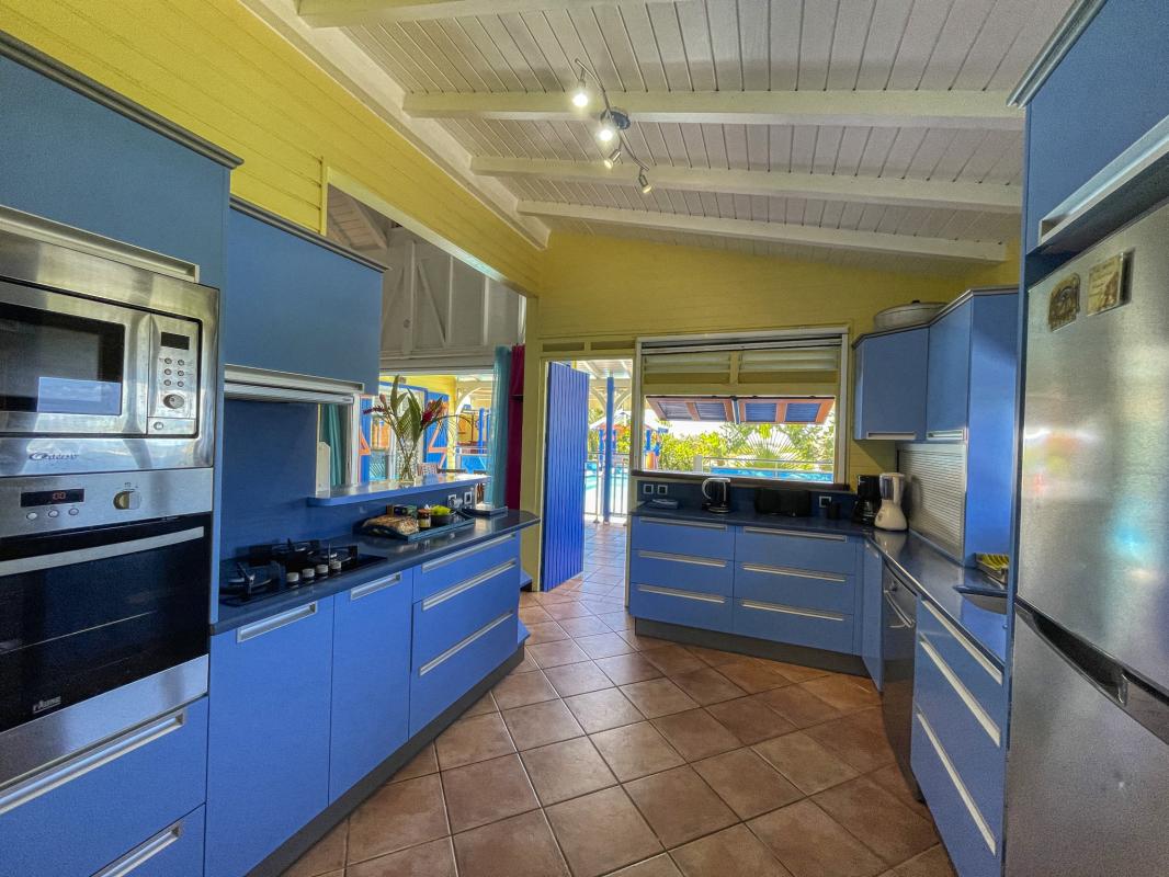 A louer villa Guadeloupe sainte rose - villa 4 chambres 8 personnes vue mer et piscine