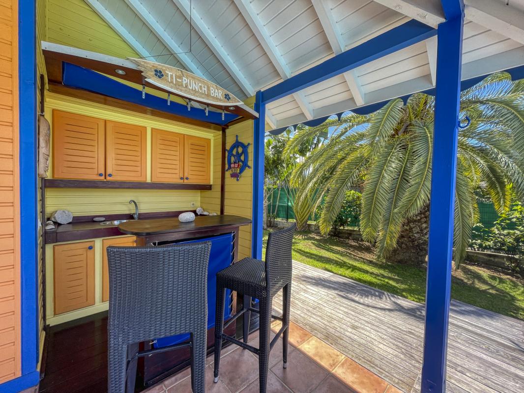 A louer villa Guadeloupe sainte rose - villa 4 chambres 8 personnes vue mer et piscine