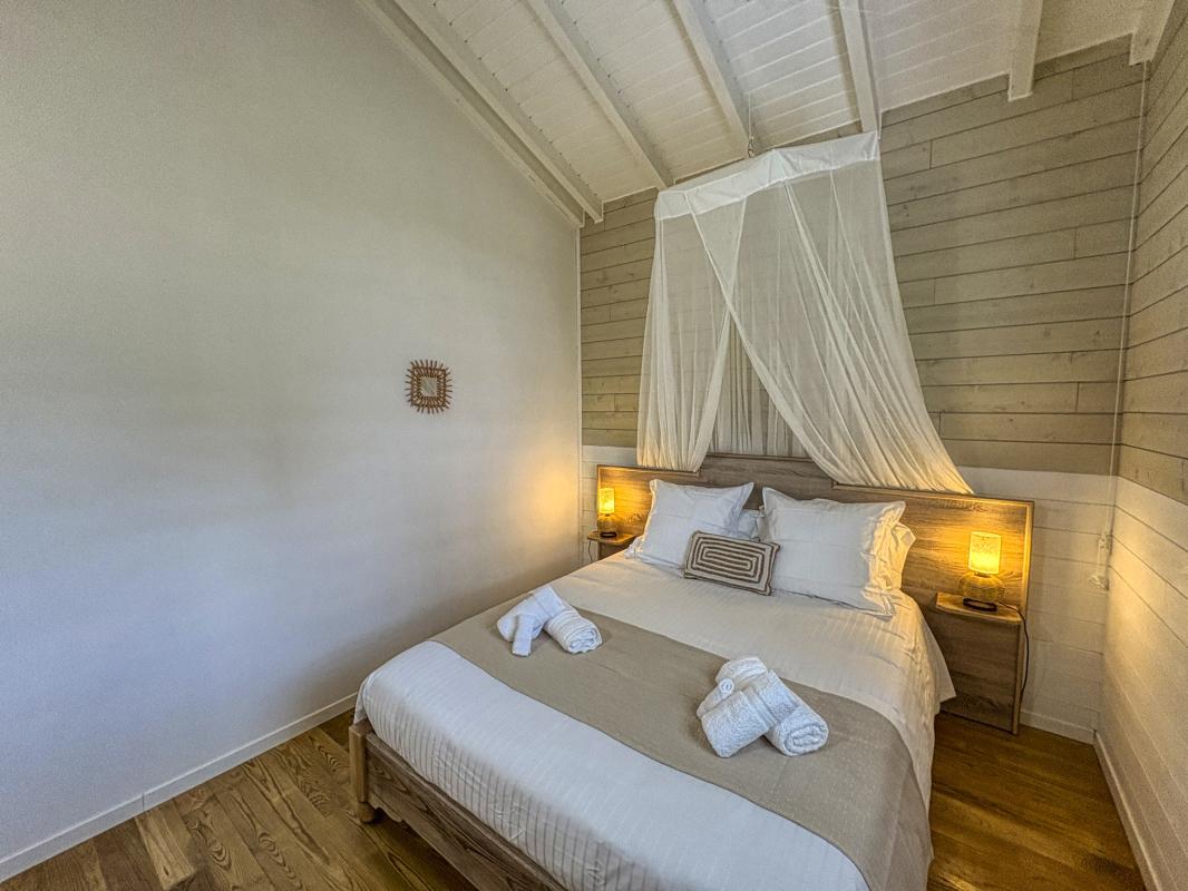 Location villa piscine vue mer Vieux Habitants Guadeloupe_Espace nuit