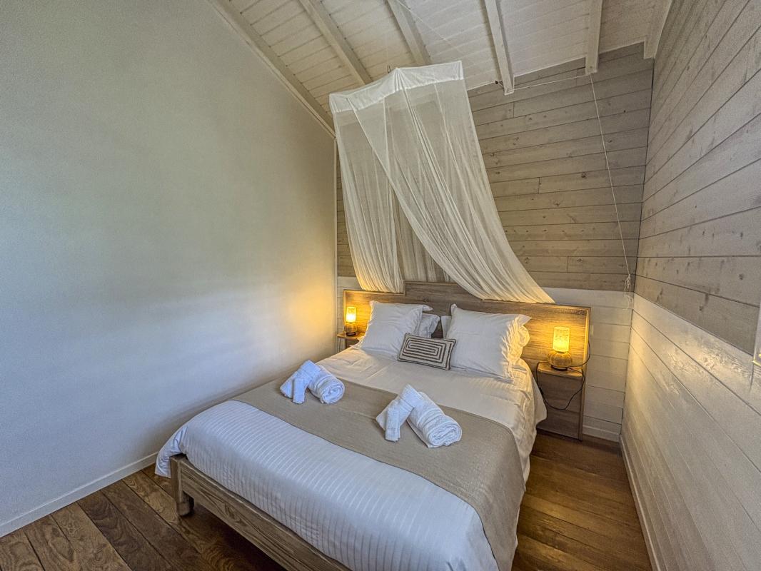 Location villa piscine vue mer Vieux Habitants Guadeloupe_Espace nuit