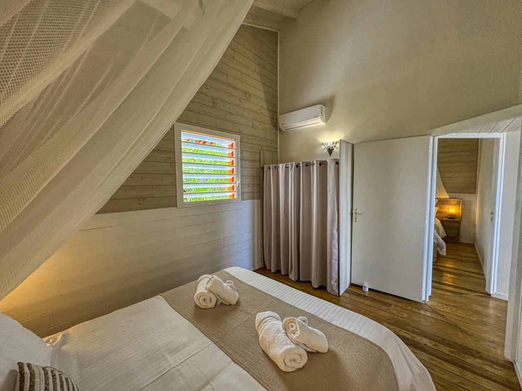 Location villa piscine vue mer Vieux Habitants Guadeloupe_Espace nuit