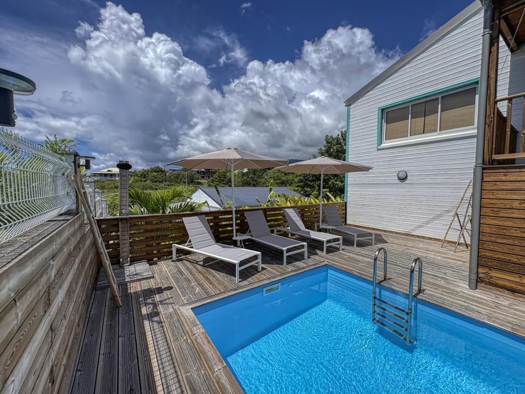 Location villa piscine vue mer Vieux Habitants Guadeloupe_Espace piscine