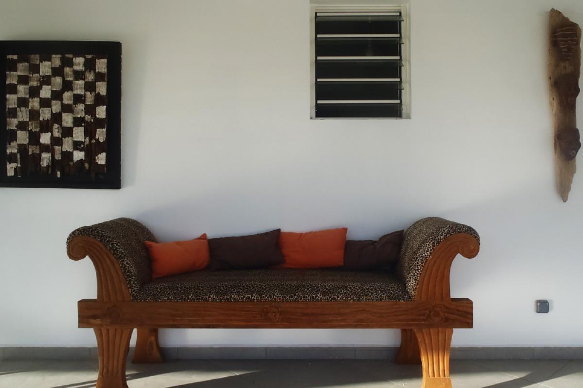 Rental villa with swimming pool and sea view 