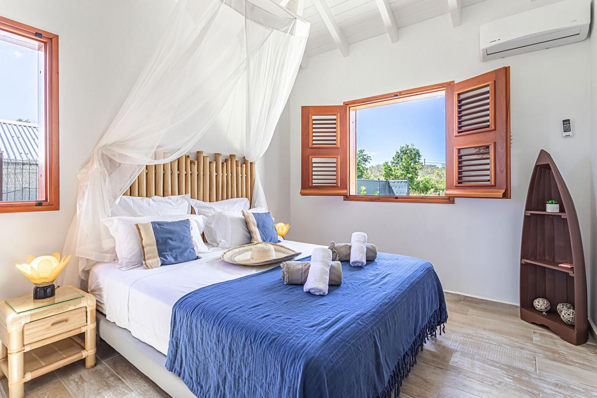 A louer Marie Galante Capesterre Guadeloupe bungalow 1 chambre 2 personnes avec jacuzzi