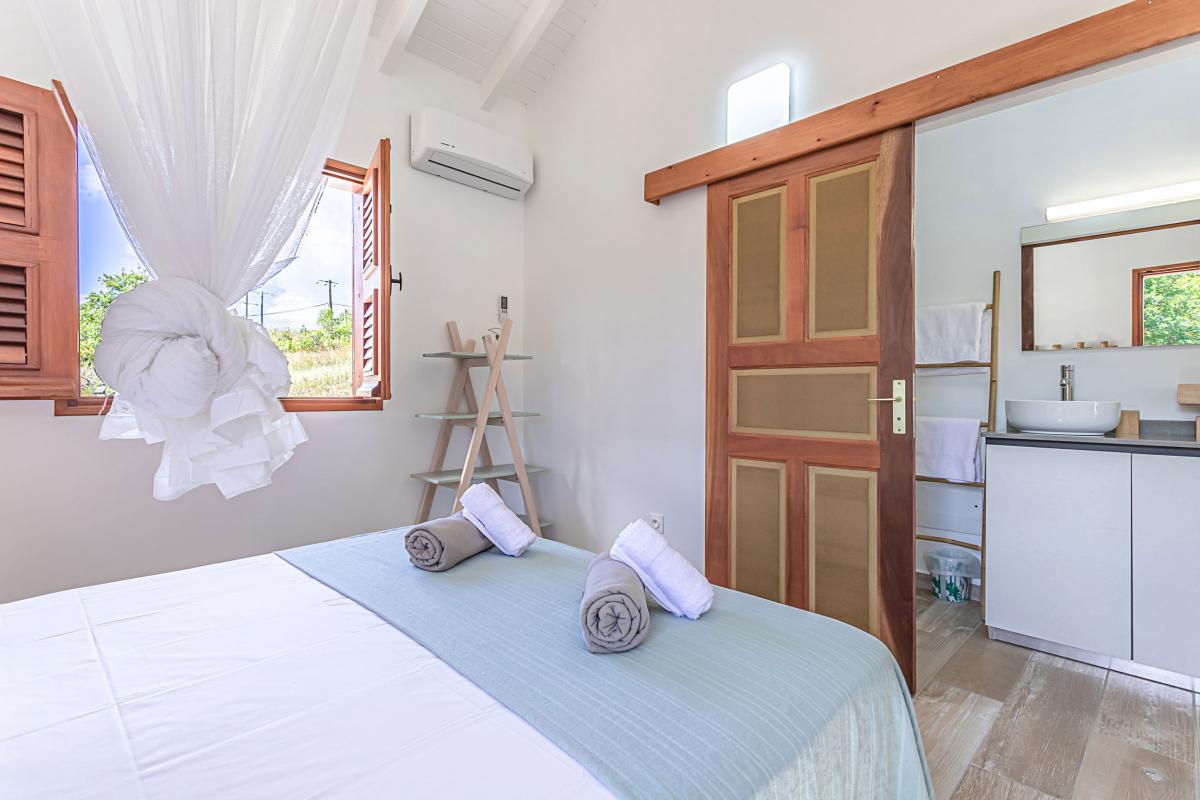 Location bungalow marie galante capesterre guadeloupe - 1 chambre 2 personnes et jacuzzi