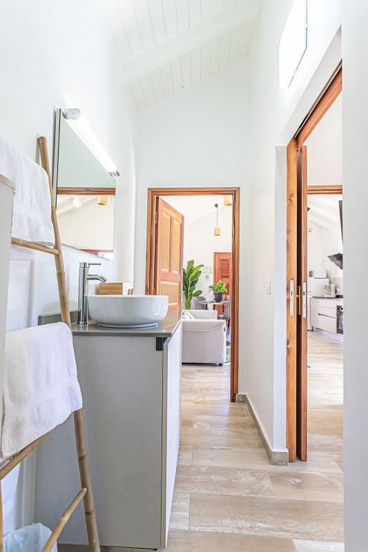 Location bungalow marie galante capesterre guadeloupe - 1 chambre 2 personnes et jacuzzi