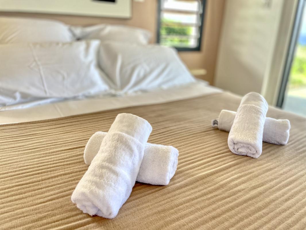 Location bungalow piscine Grand Bourg Marie Galante - Chambre