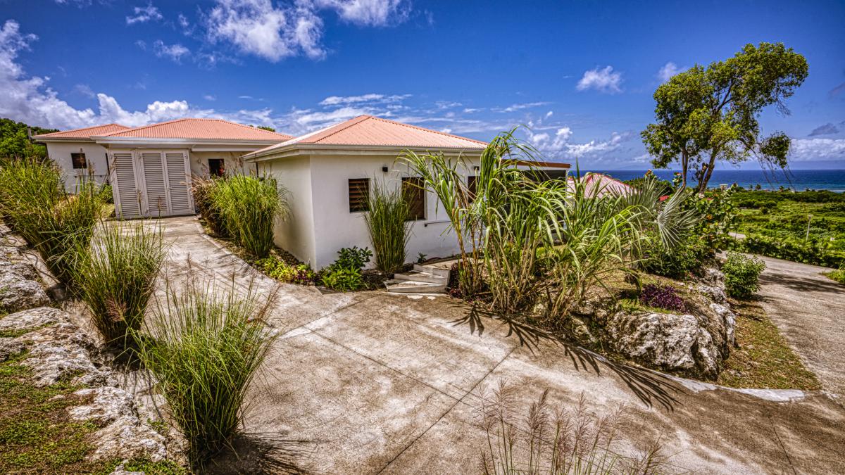 Location bungalow piscine Grand Bourg Marie Galante - Terrasse 