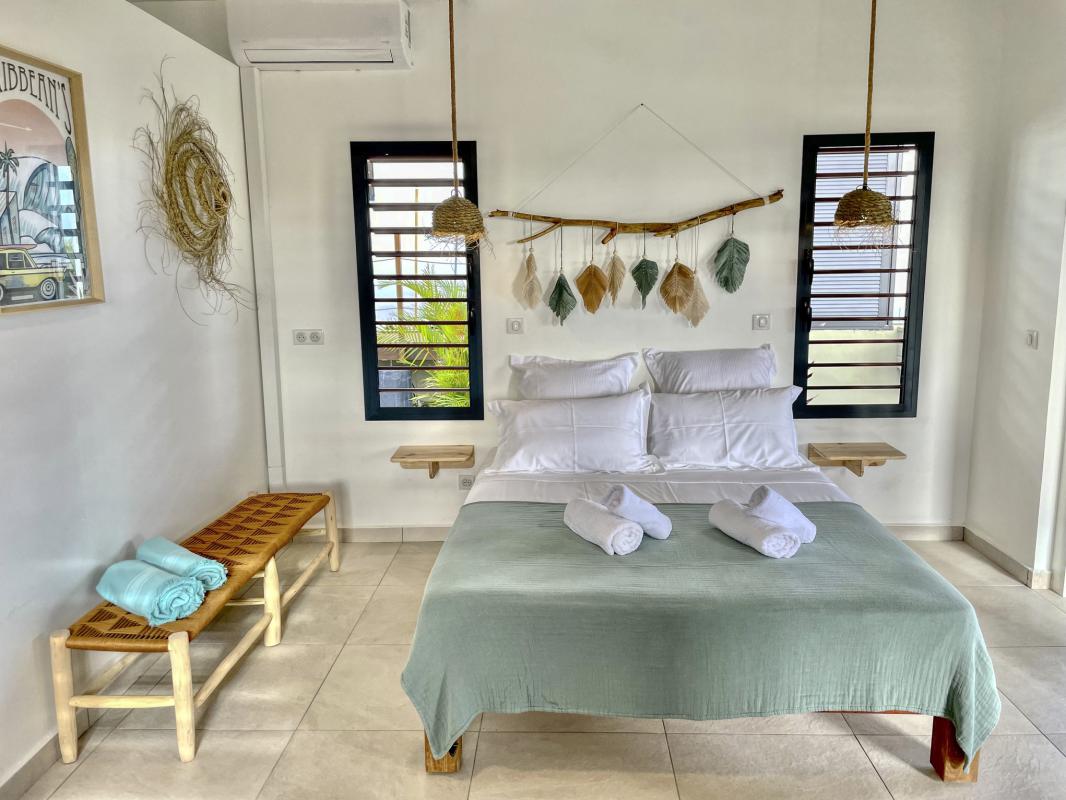 Location bungalow piscine Grand Bourg Marie Galante_ Chambre