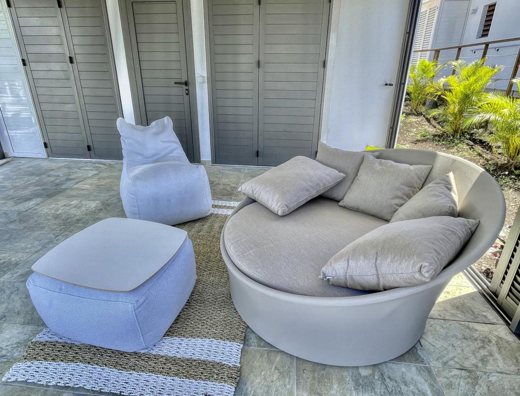 Location bungalow piscine Grand Bourg Marie Galante_ Salon