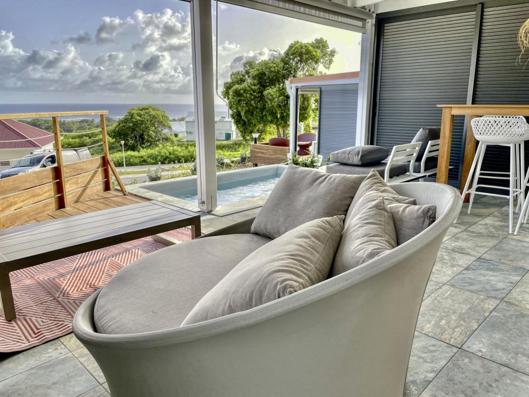 Location bungalow piscine Grand Bourg Marie Galante_ Terrasse