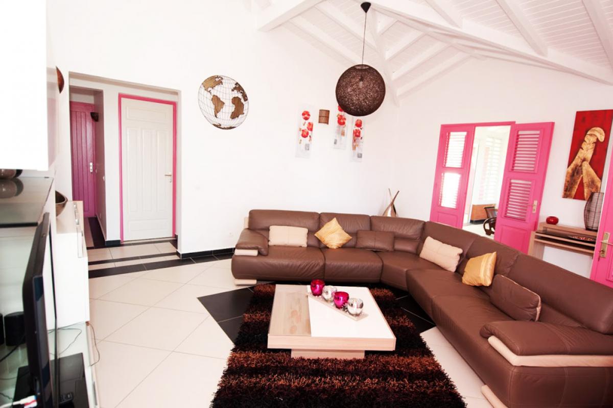 Villa en location avec jacuzzi - Le Salon