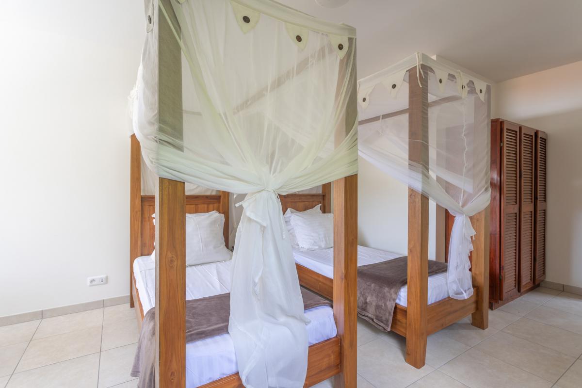 Location_Villa_F7_Les_Anses_d_Arlet_Martinique_-Chambre-2