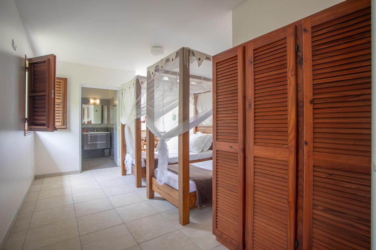 Location_Villa_F7_Les_Anses_d_Arlet_Martinique_La Chambre-2