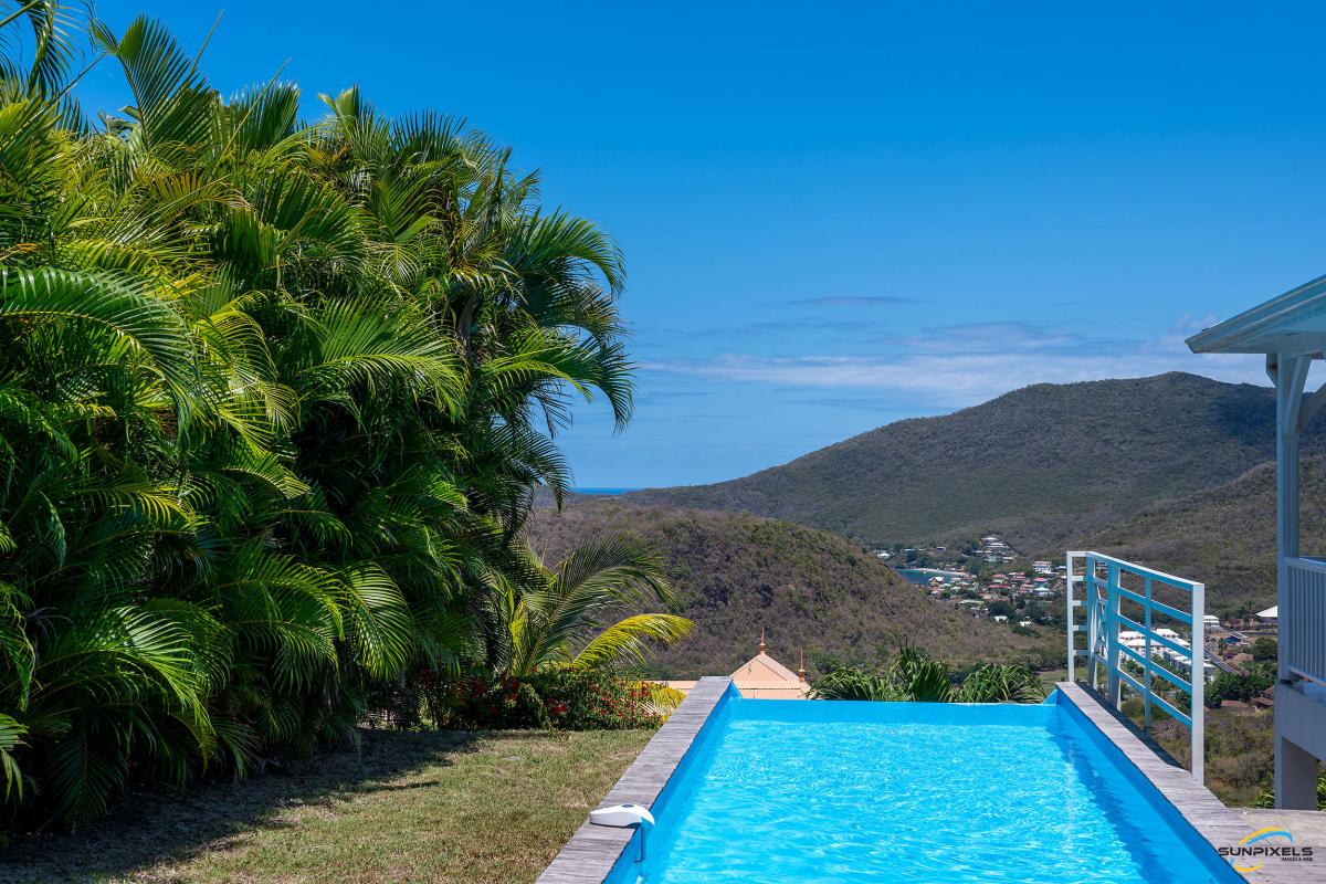 Location_Villa_F7_Les_Anses_d_Arlet_Martinique_Vue-Piscine