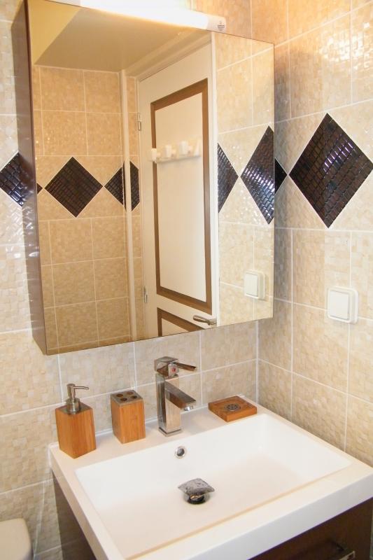 Villa Clos Samana - Bathroom with shower