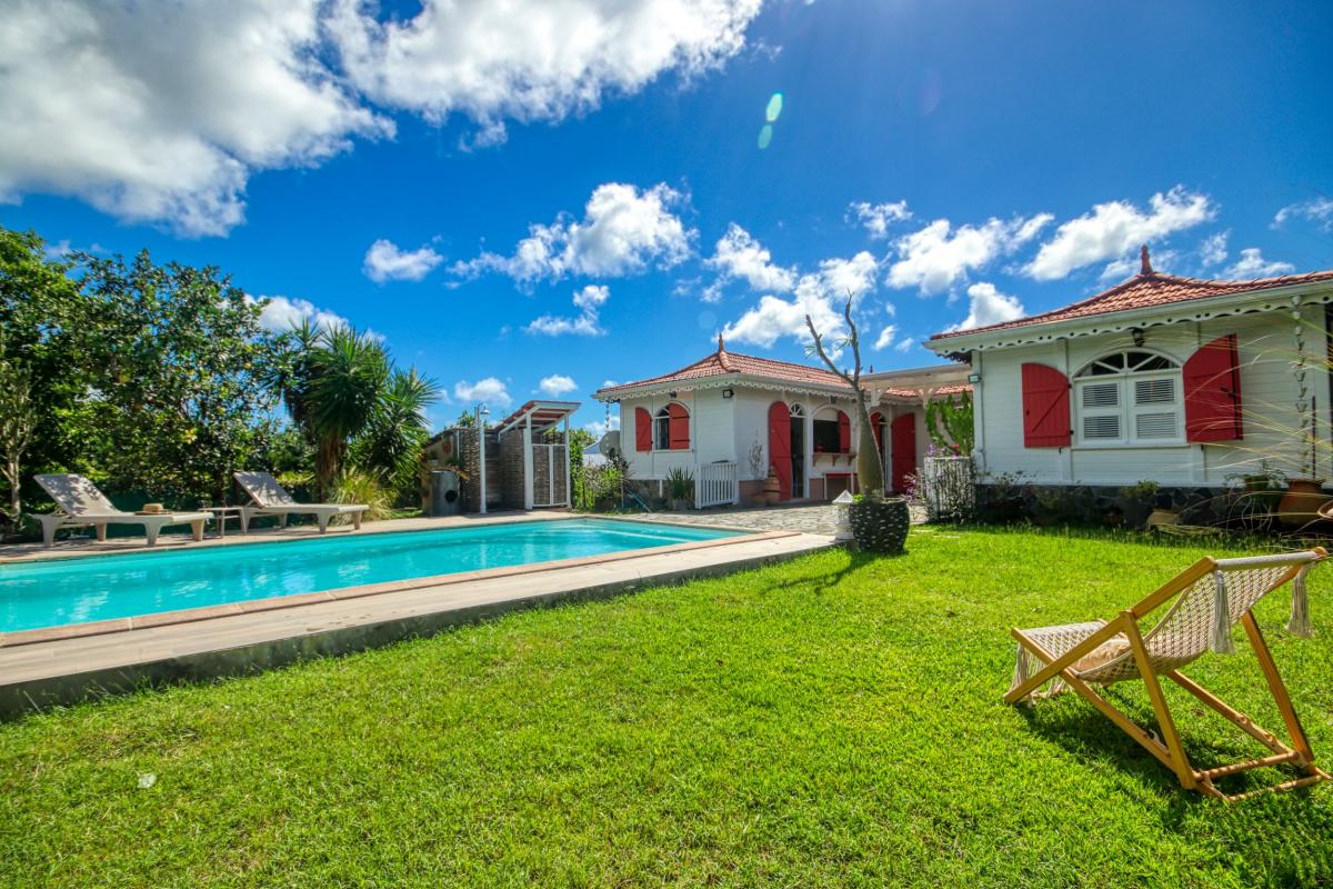 Location maison Martinique - piscine et villa