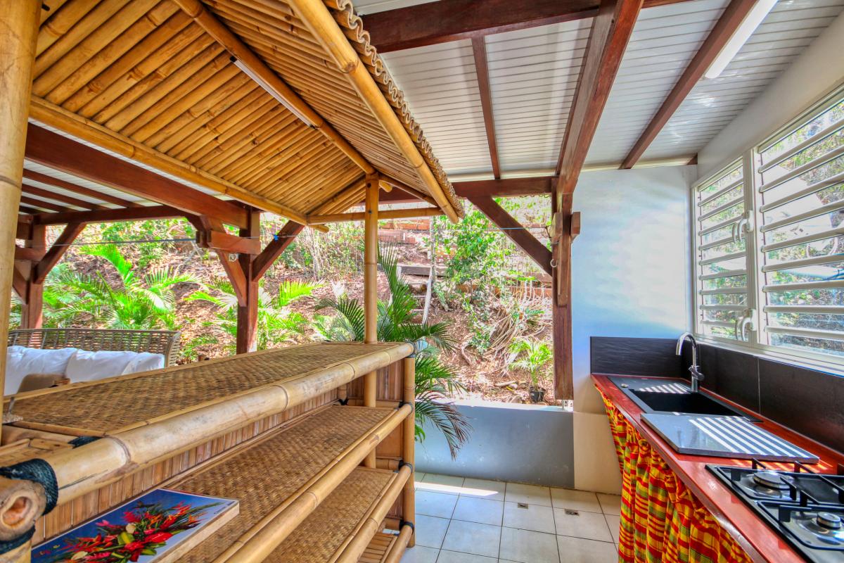Location maison Martinique - Terrasse arriere cuisine3