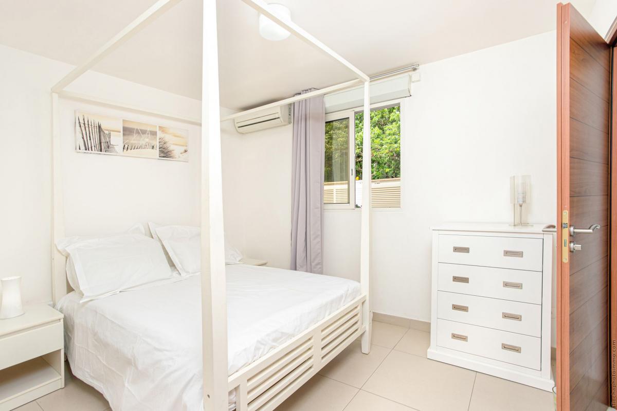 location villa martinique vue mer au diamant chambre 1 rez de chaussée